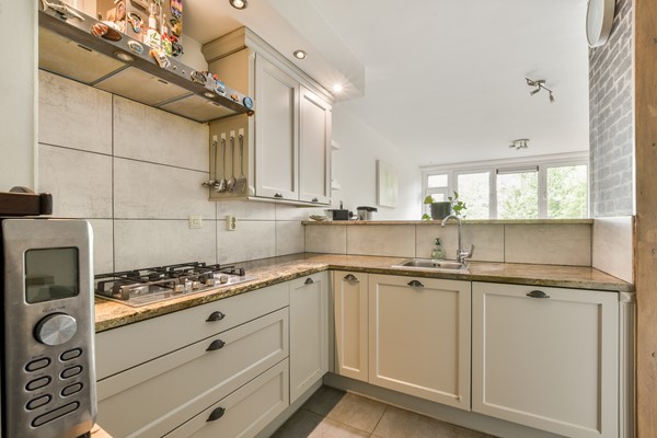 Medium property photo - Leerdamhof 11, 1108 BA Amsterdam